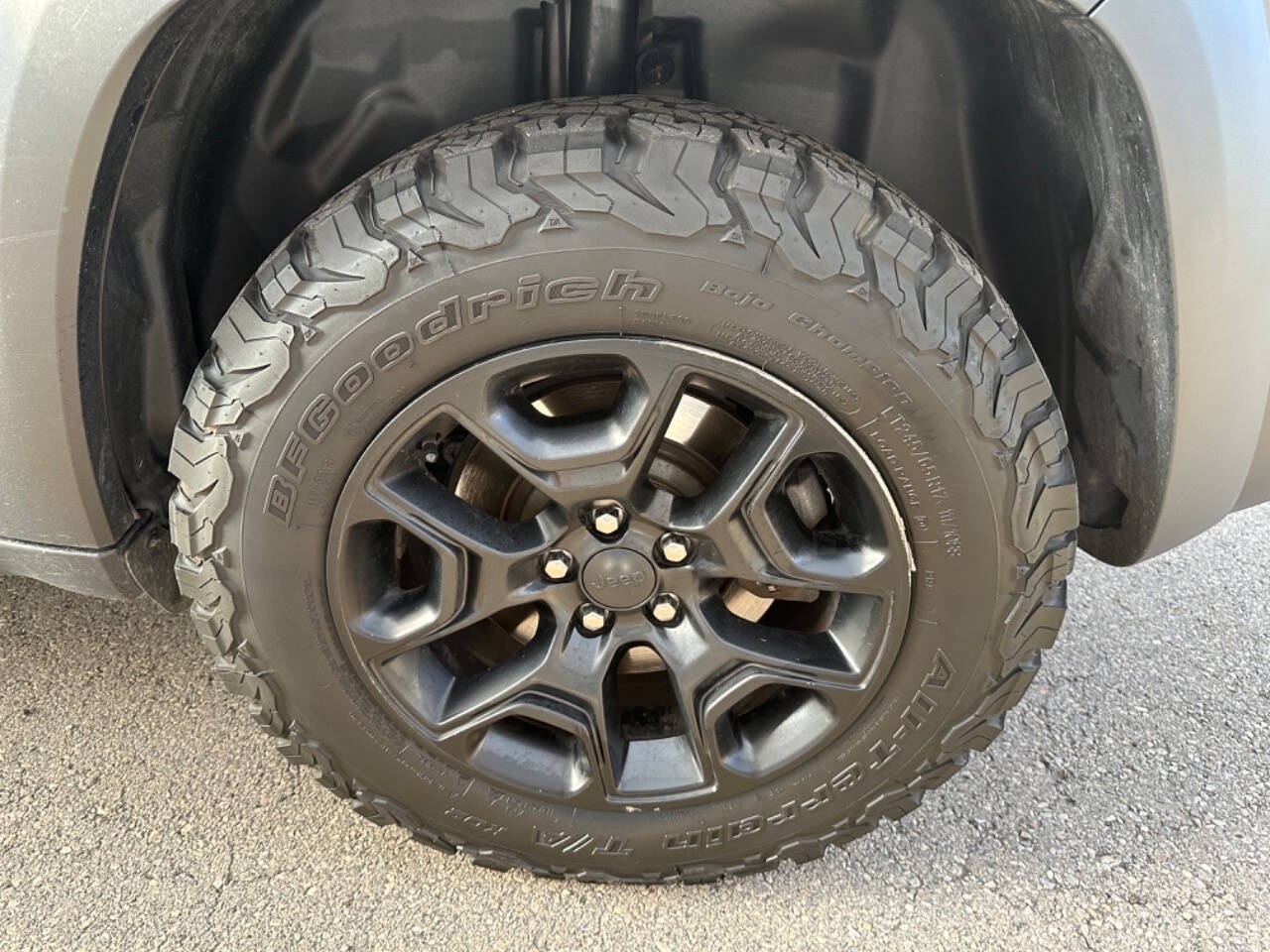 2019 Jeep Cherokee for sale at My Planet Auto in Orem, UT