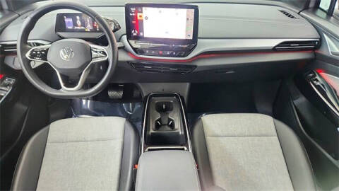 2023 Volkswagen ID.4 Pro