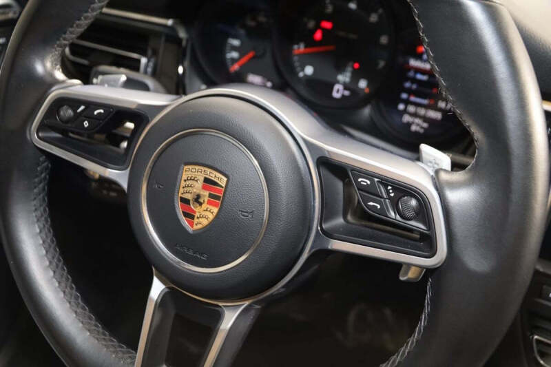 2020 Porsche Macan