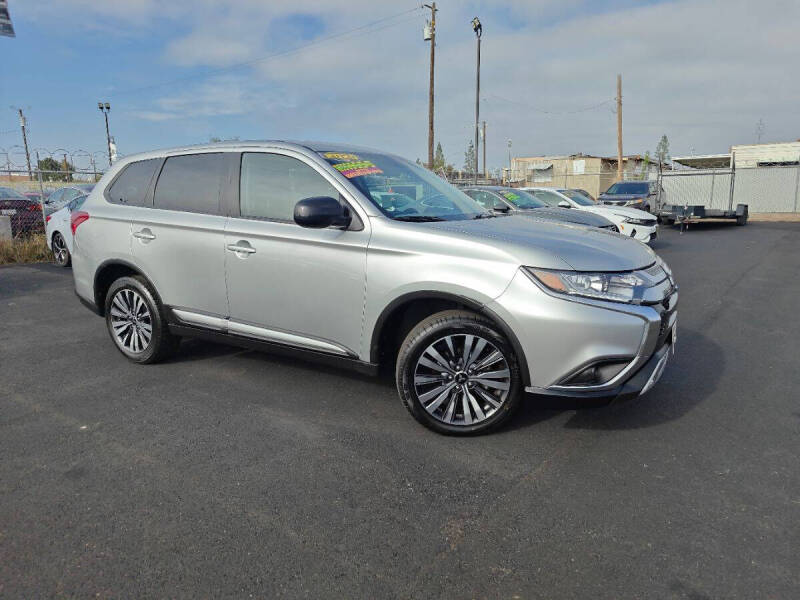 2020 Mitsubishi Outlander ES