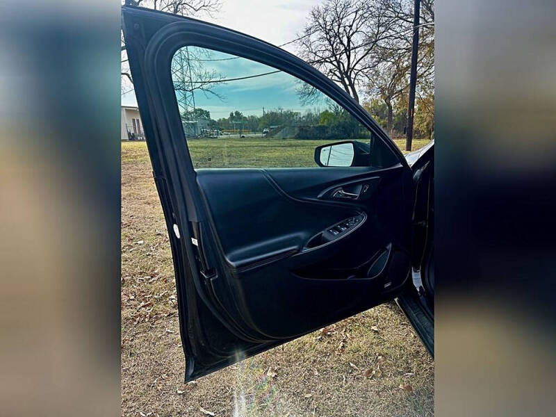 2017 Chevrolet Malibu Hybrid