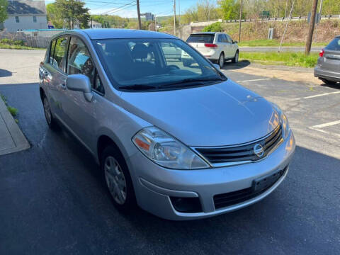 2012 Nissan Versa 1.8 S