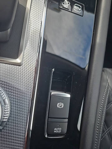 2025 Mitsubishi Outlander PHEV SEL