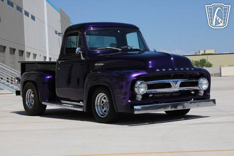 1953 Mercury M 100