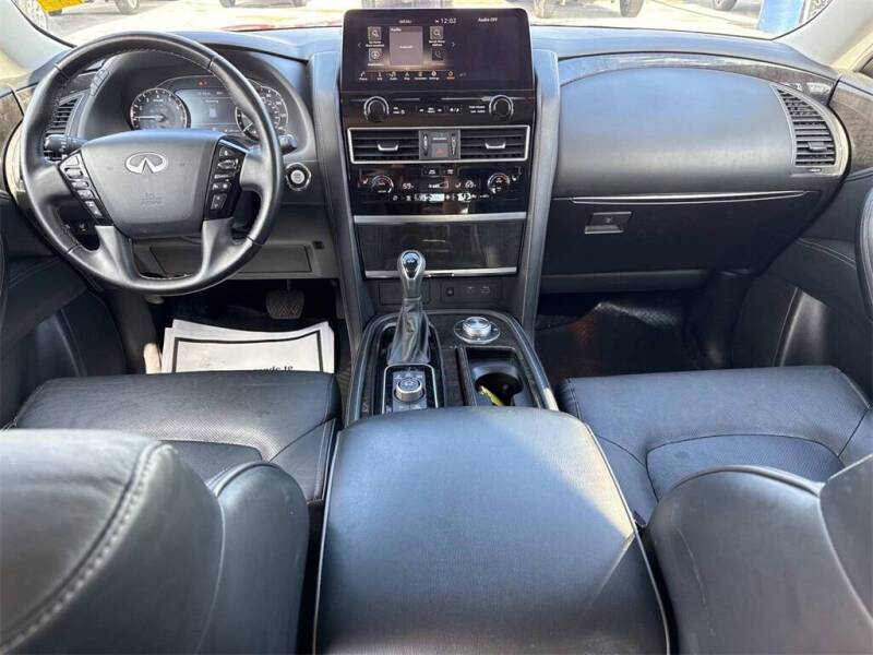 2024 Infiniti QX80 Luxe