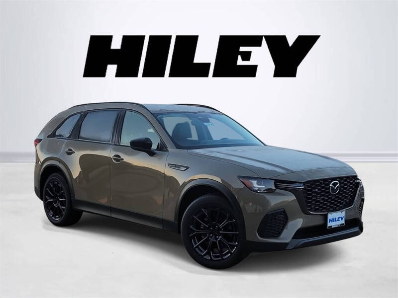 2026 Mazda CX-70 Preferred Package's photo