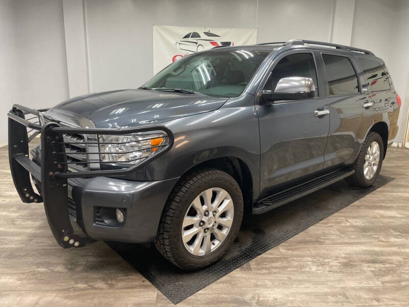 2008 Toyota Sequoia Platinum's photo