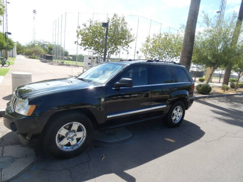 2006 Jeep Grand Cherokee for sale at J & E Auto Sales in Phoenix AZ