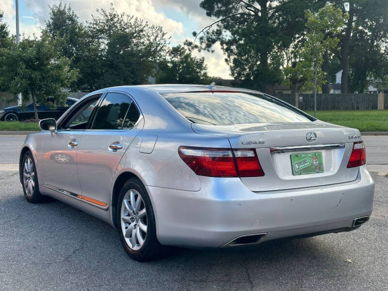 2007 Lexus LS 460