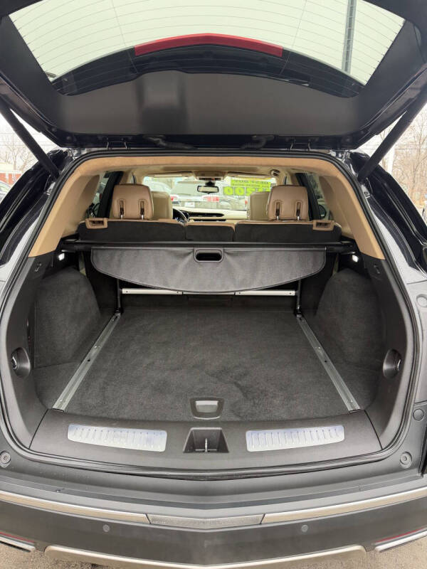 2017 Cadillac XT5 Platinum