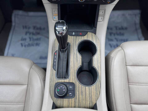 2019 GMC Acadia Denali