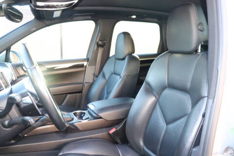 2016 Porsche Cayenne S