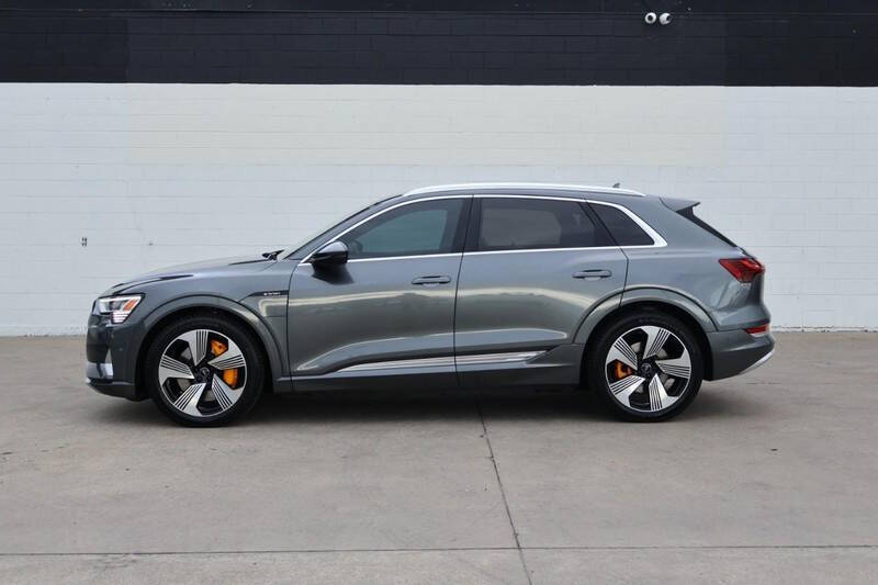 2019 Audi e-tron quattro Prestige