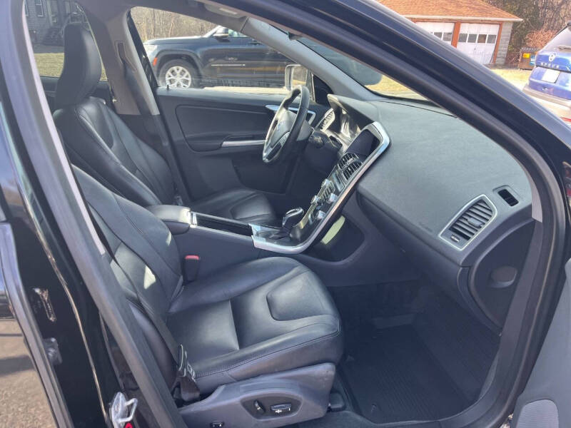 2016 Volvo XC60 T5 Premier