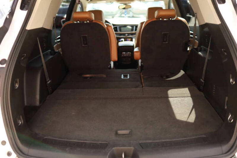 2018 Buick Enclave Essence