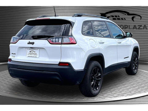 2023 Jeep Cherokee Altitude Lux