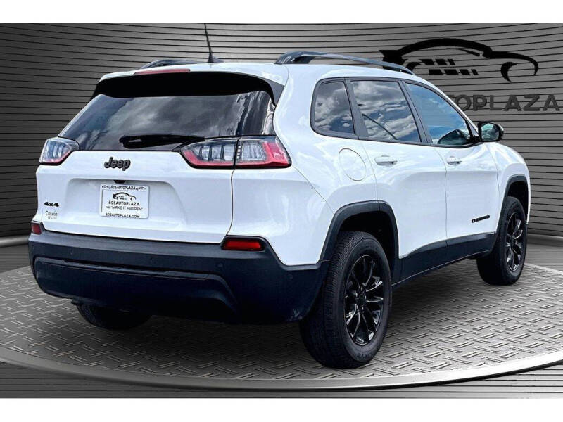 2023 Jeep Cherokee Altitude Lux