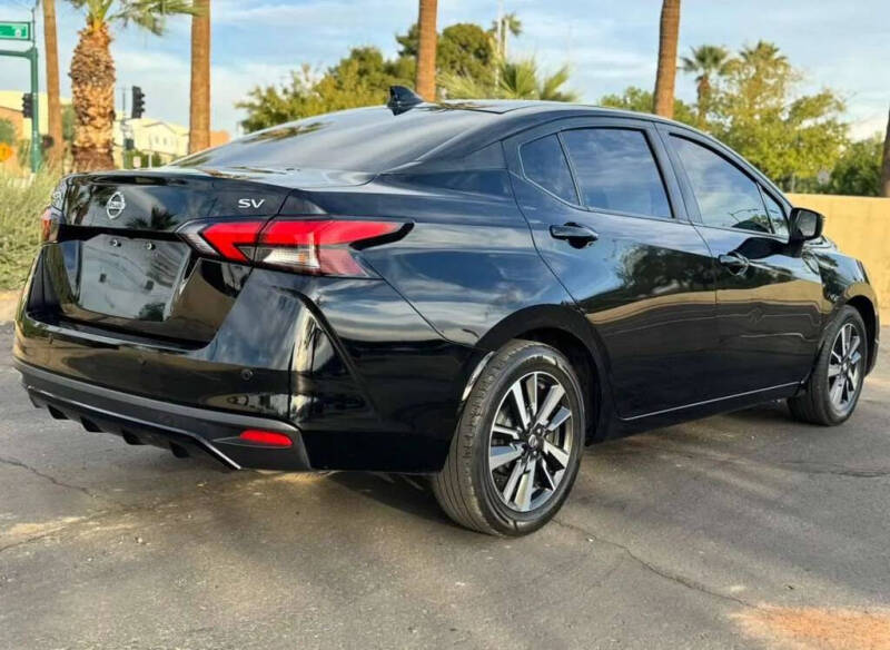 2021 Nissan Versa SV