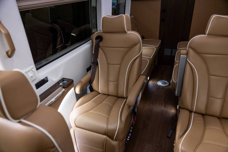 2025 Mercedes-Benz Sprinter 3500XD