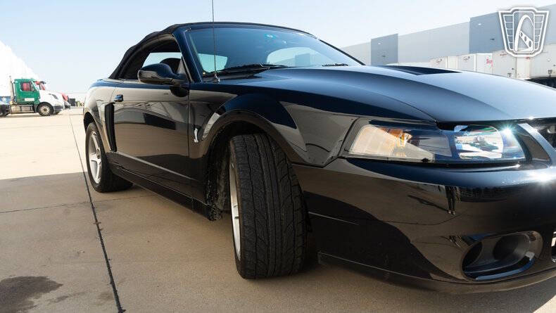 2003 Ford Mustang SVT Cobra