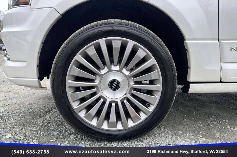 2017 Lincoln Navigator Select