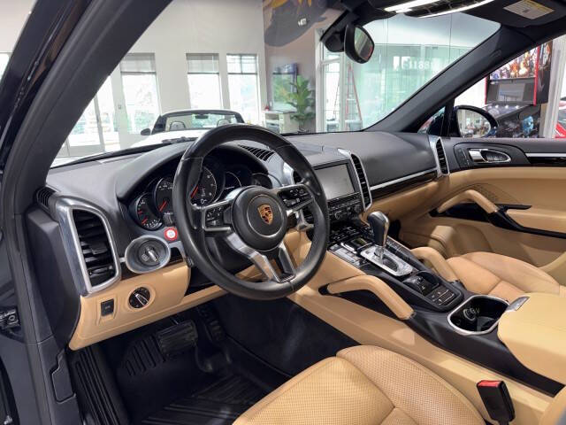 2016 Porsche Cayenne