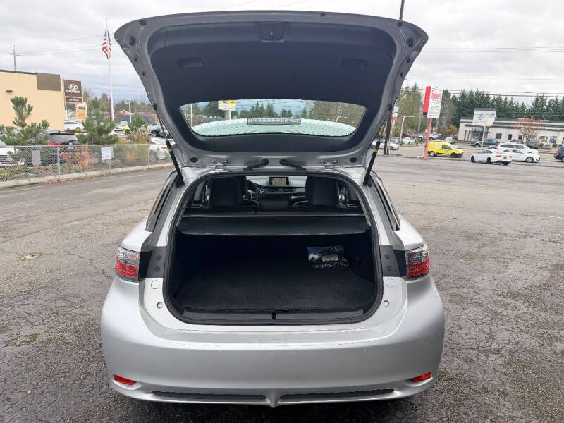 2011 Lexus CT 200h Premium