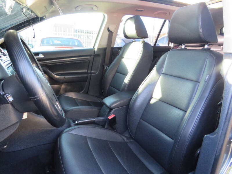 2011 Volkswagen Jetta SportWagen TDI