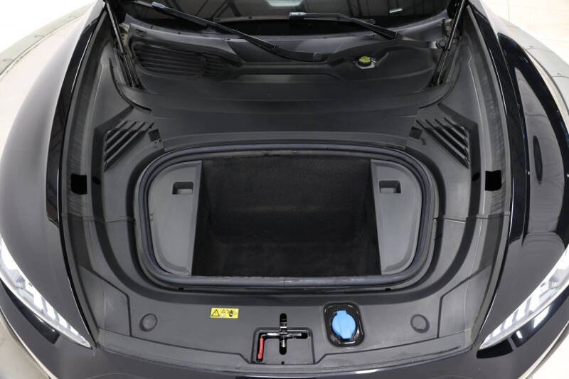 2022 Audi RS e-tron GT quattro