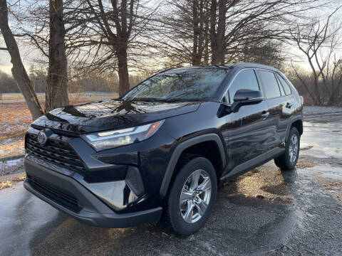 2024 Toyota RAV4 Hybrid LE