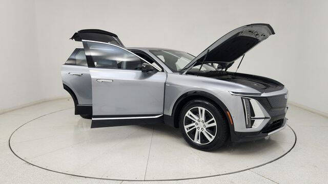 2024 Cadillac LYRIQ Tech
