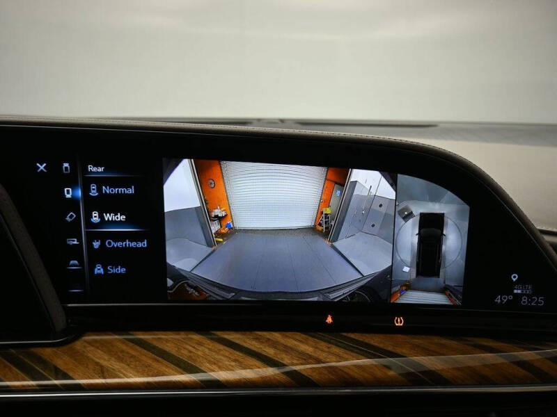 2023 Cadillac Escalade ESV Sport Platinum