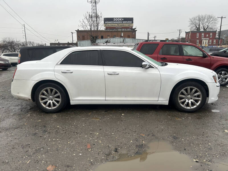 2011 Chrysler 300 C