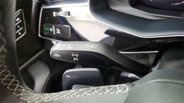 2024 Audi Q8 quattro Prestige 55 TFSI