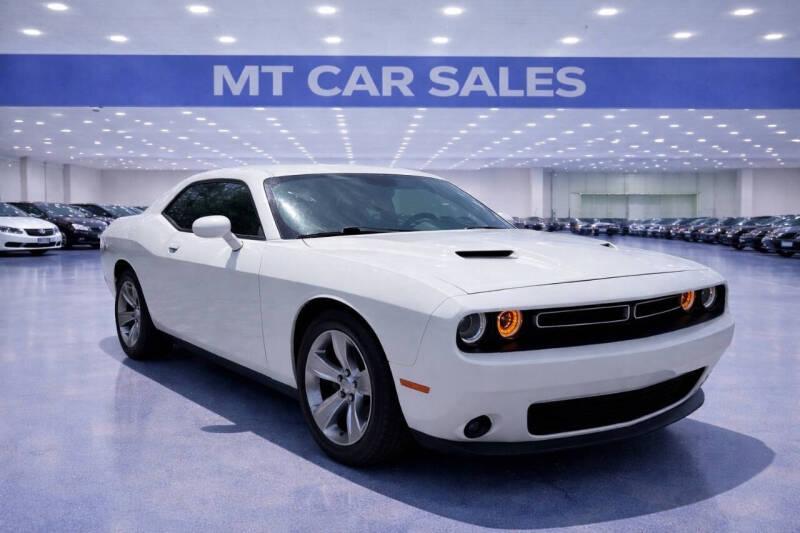 2021 Dodge Challenger SXT