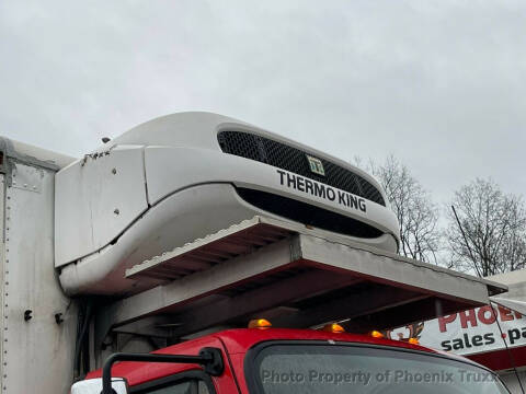 2015 Freightliner M2 106