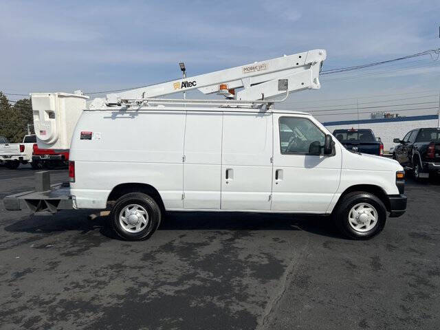2014 Ford E-Series E-350 SD