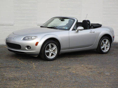 2006 Mazda MX-5 Miata for sale at Minerva Motors LLC in Minerva OH