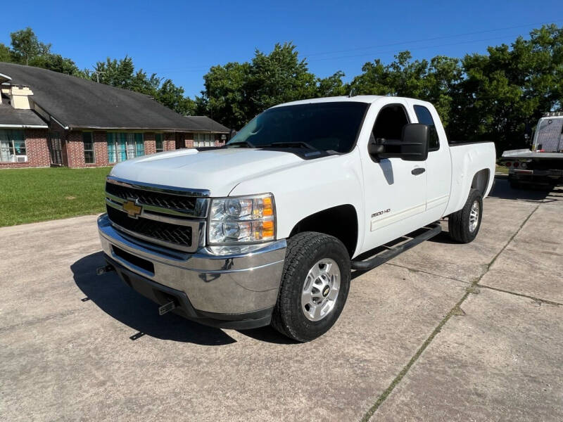 2013 Chevrolet Silverado 2500HD for sale at RODRIGUEZ MOTORS CO. in Houston TX