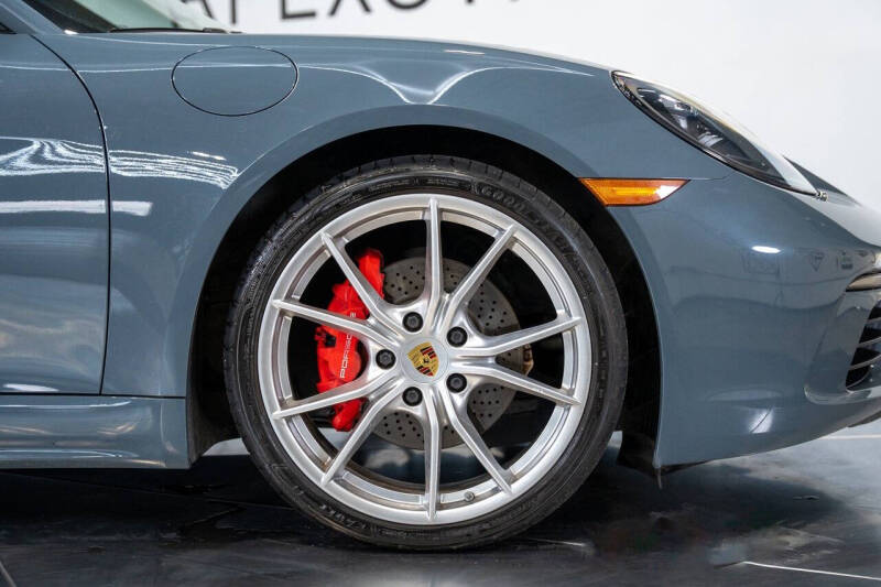 2017 Porsche 718 Cayman S