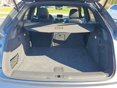 2017 Audi Q3 2.0T quattro Premium