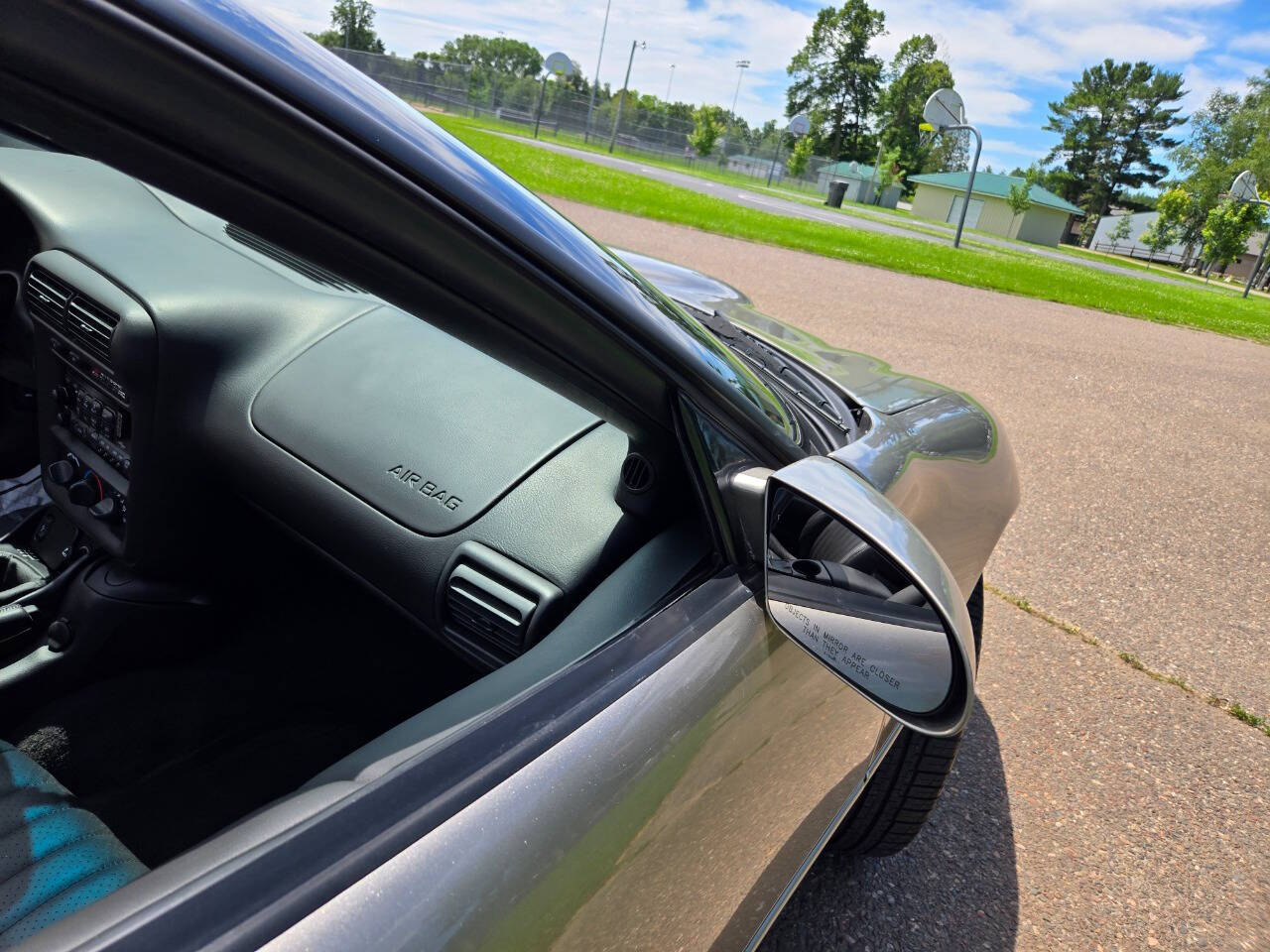 2002 Chevrolet Camaro 89