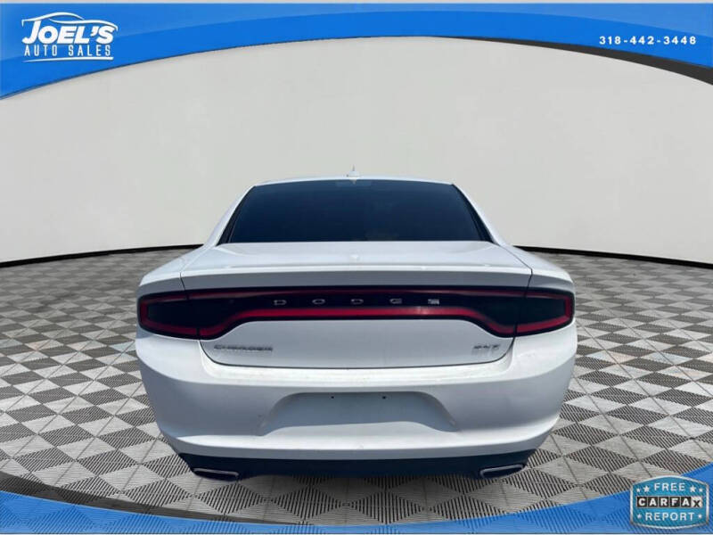 2017 Dodge Charger SXT