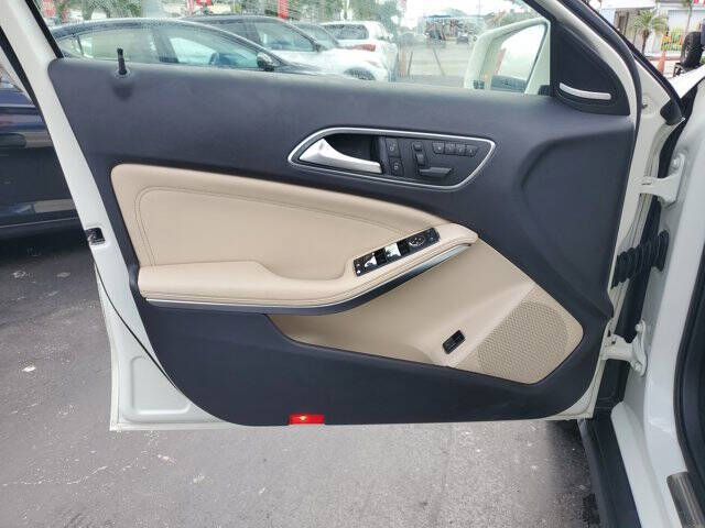 2015 Mercedes-Benz GLA GLA 250