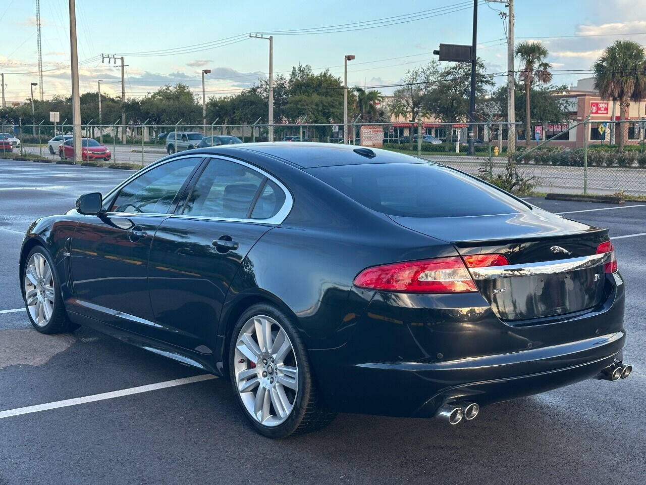 2011 Jaguar XF  - $13,900