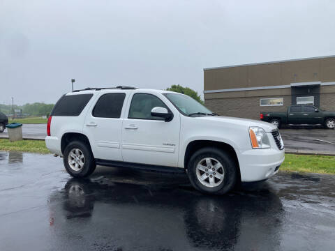 2014 GMC Yukon for sale at McCully's Automotive - Trucks & SUV's in Benton KY