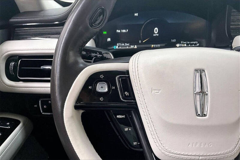 2022 Lincoln Aviator Black Label