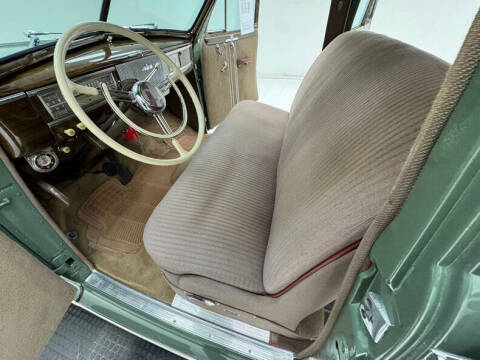 1940 Oldsmobile Custom Cruiser
