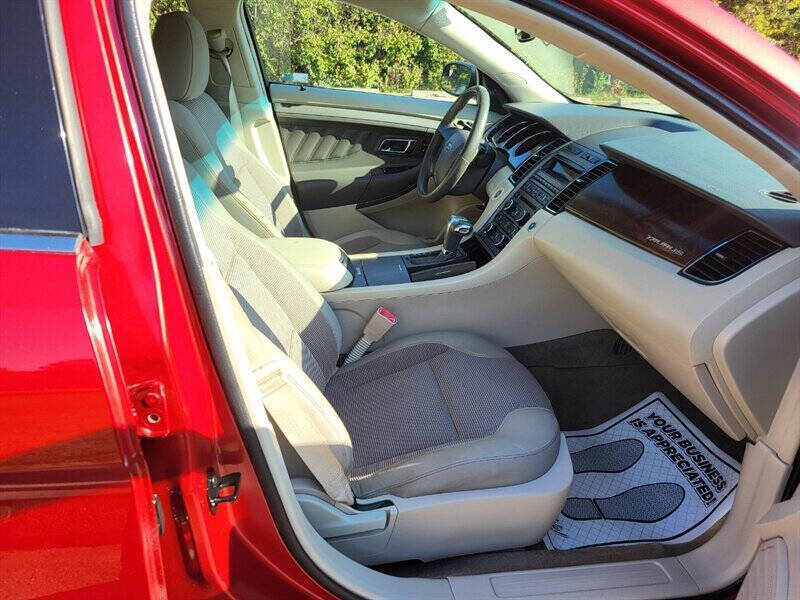 2012 Ford Taurus SEL