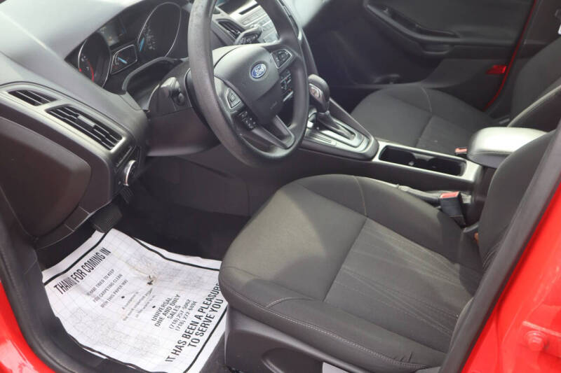 2017 Ford Focus SE